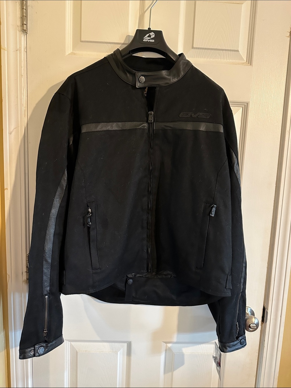 Men’s EVS Compton Street Series Riding Jacket! Brand new with tags!